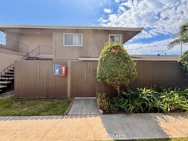 Photo - 17102 Emerald Ln Unit 4