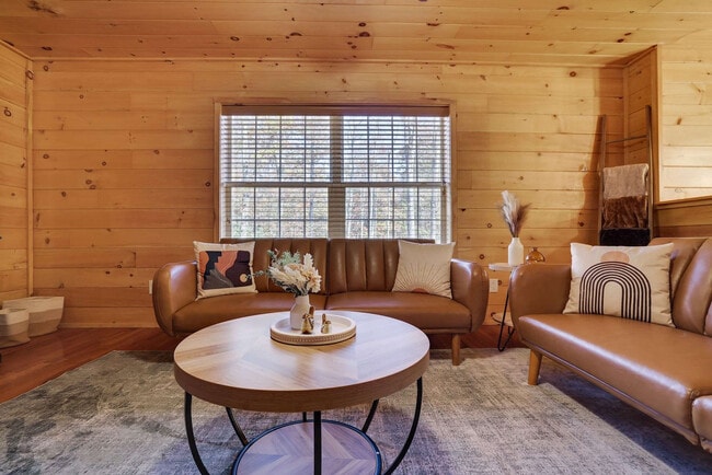 Photo - 255 Hillary Dr W Unit ID1322513P