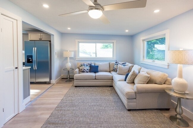 Photo - 18 Beach St Unit 1