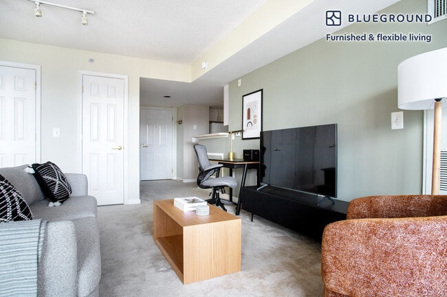 Photo - 450 Massachusetts Ave NW Unit SI FL13-ID4