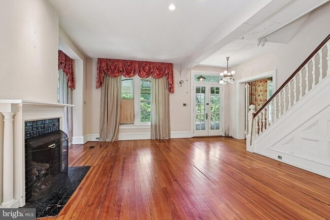 Photo - 1420 Pennsylvania Ave