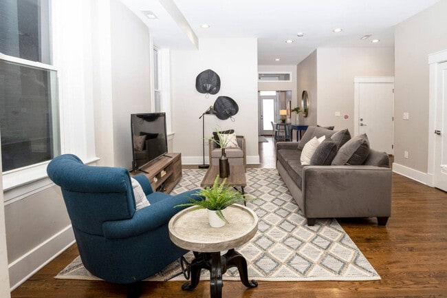 Photo - 800 Broadway-SI ID1624839P Unit SI ID1624839P