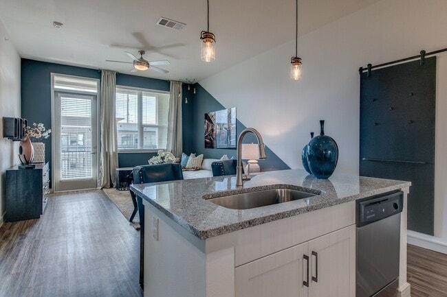 Photo - West Mockingbird