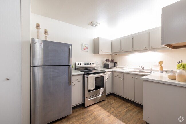 1BR, 1BA - 585SF - Maryland Park Apartments
