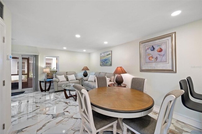 Photo - 240 Medallion Blvd Unit A