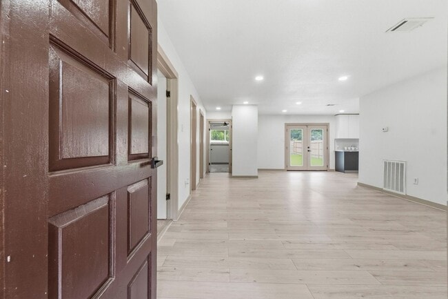 Photo - 14850 Coaltown Rd