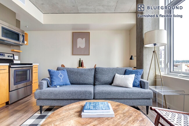 Photo - 11011 NE 9th St Unit FL11-ID234