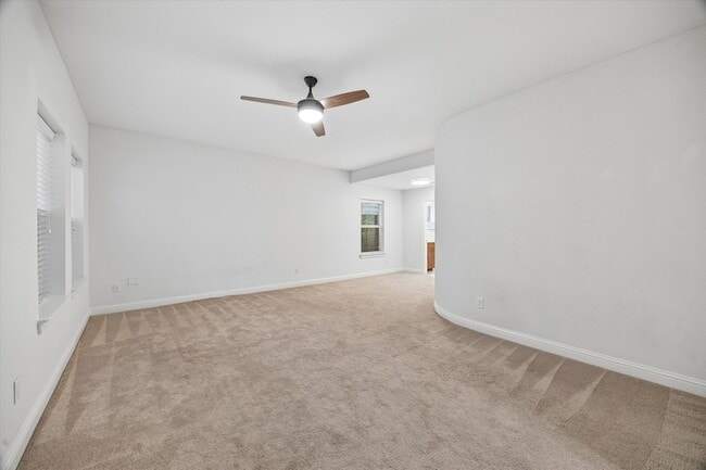 Photo - 1033 W 23rd St