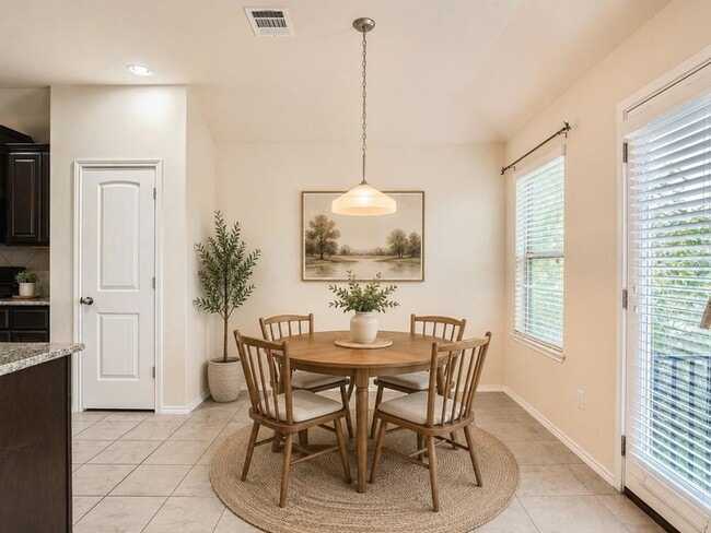 Photo - 120 Shiloh Cove