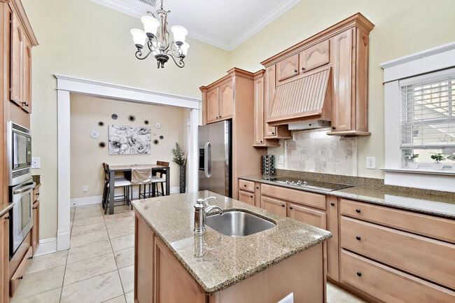 Photo - 607 S Orleans Ave Unit ID1272820P