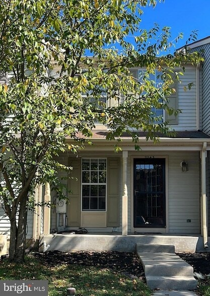 Building Photo - 2243 Riding Crop Way