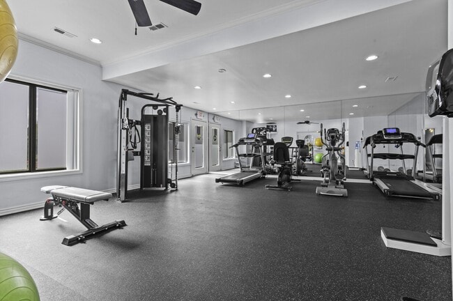 Building Photo - Pilgrim Village - Canton, MI