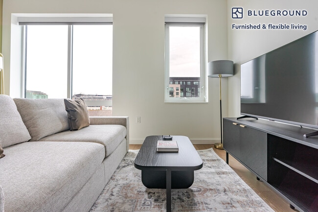 Photo - 3 Tingey Sq SE Unit FL8-ID1185