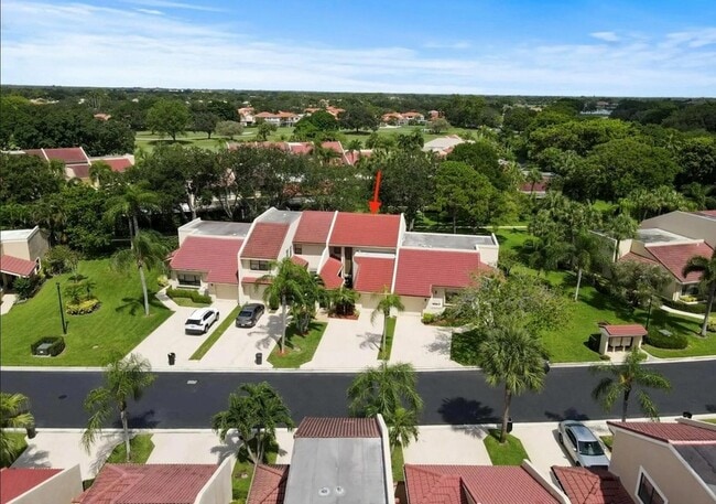 Photo - 819 Windermere Way