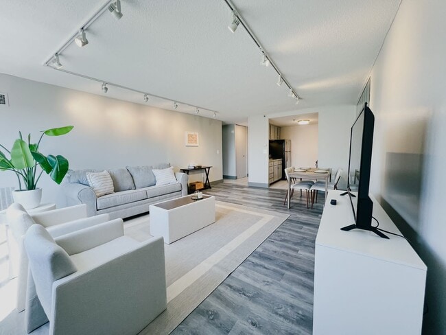 Photo - Bushnell On The Park