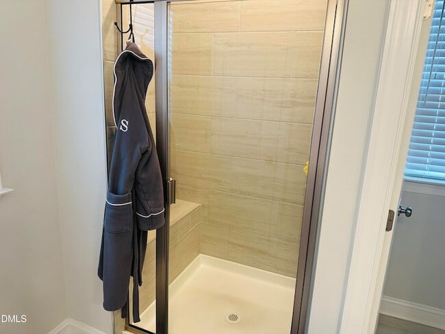 Photo - 393 Natsam Wds Wy