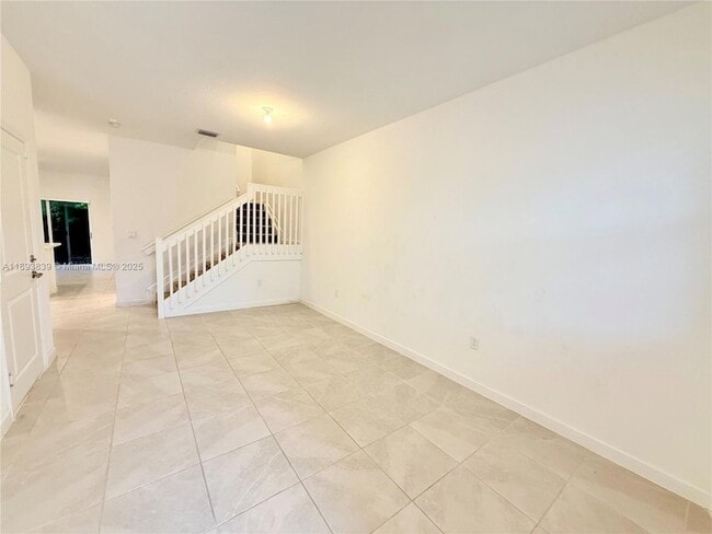 Photo - 2620 SE 11th Ct