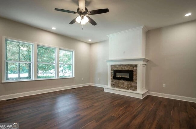 Photo - 62 Fennell Ln