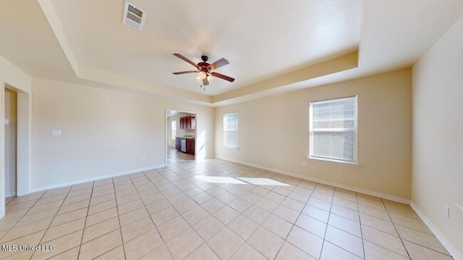 Photo - 394 Rosalie Maria Dr