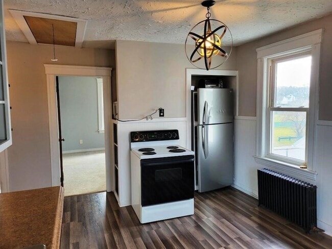 Photo - 755 Franklin St Unit 2