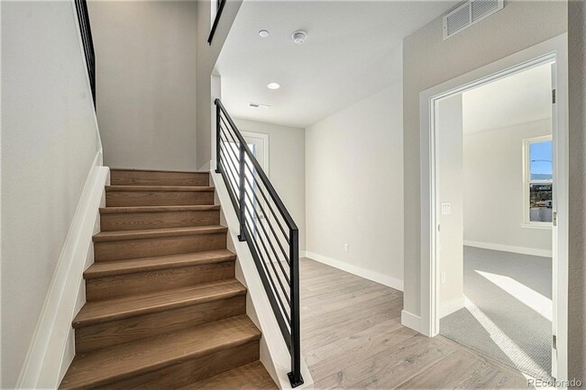 Photo - 2670 Westview Wy