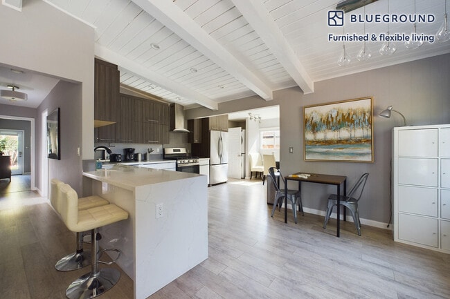 Photo - 532 Hamilton Ave