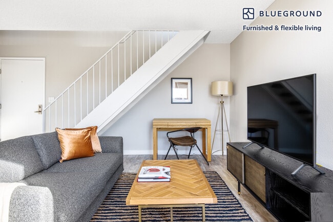 Photo - 615 S Catalina Ave Unit FL3-ID397