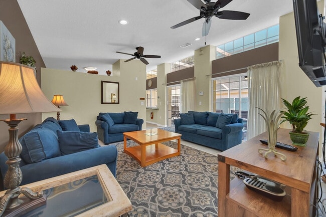 Building Photo - 8805 Crayson Ct Unit SI ID1622415P