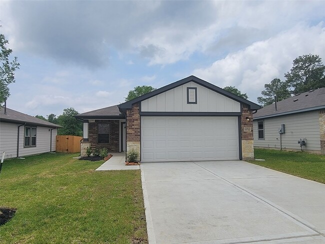 Building Photo - 11732 Whirlaway Dr