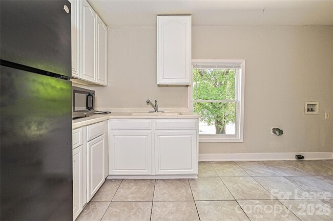 Photo - 708 S Hayne St