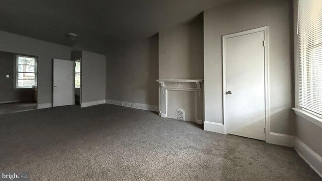 Photo - 5122 Folsom St