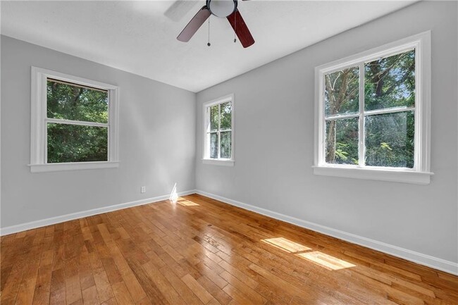 Photo - 4805 Chaudron Dr