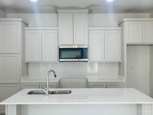 Photo - 1509 Shavano Dr Unit 3