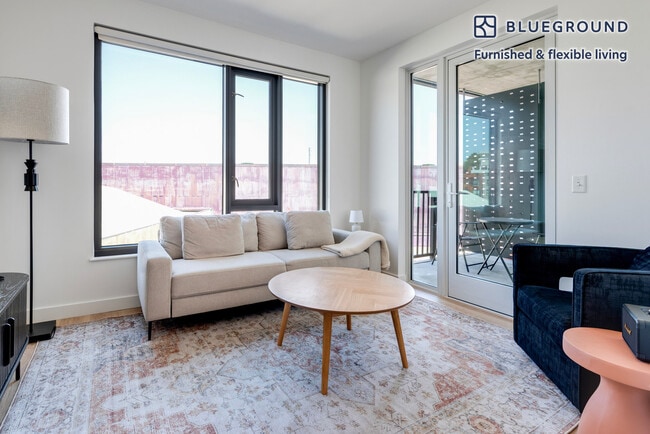 Building Photo - 1395 22nd St Unit FL2-ID1867