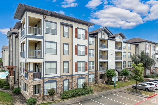 Building Photo - Katy Ranch Apartments