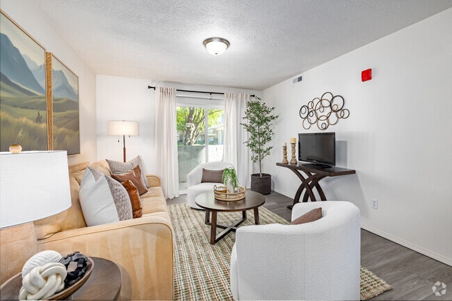 Interior Photo - Fairview Crossing