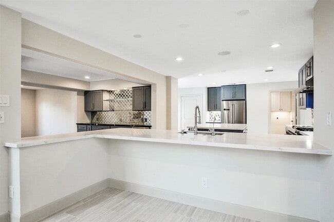 Photo - 15607 Memorial Dr