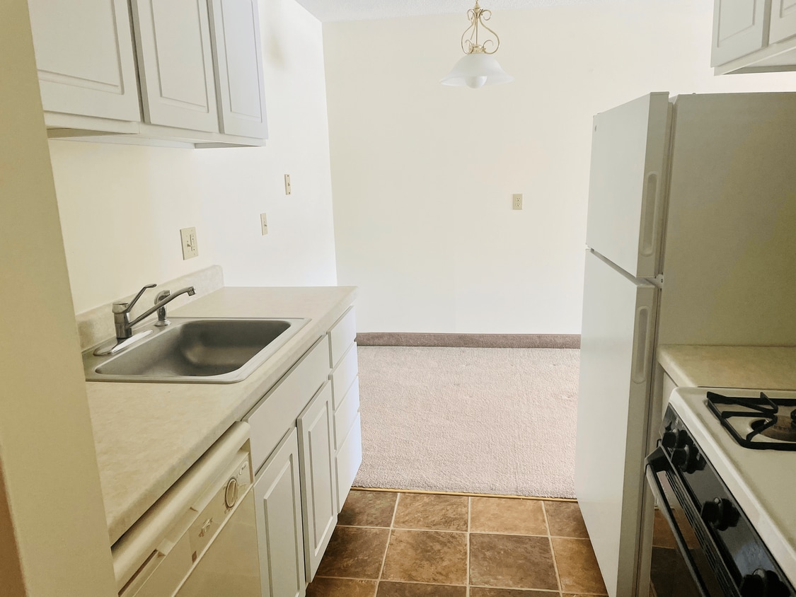 Floor Plan - One Bedroom One Bath - Classic