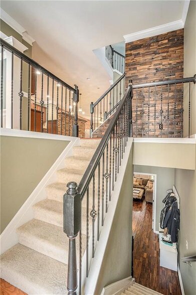 Photo - 12807 Doe Dr