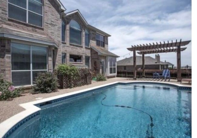 Photo - 2828 Cedar Ridge Ln