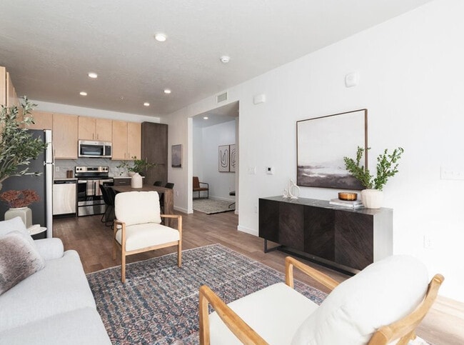 Photo - Limelight Village