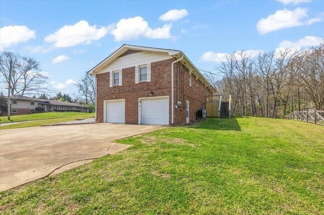 Photo - 9121 Potomac Dr