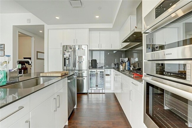 Photo - 301 West Ave Unit 4604