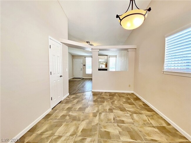 Photo - 704 Calahan Point Dr