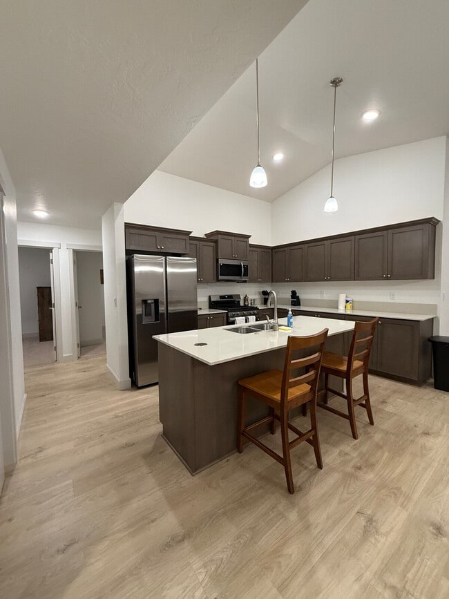 Photo - 385 Taft St Unit SI ID1397081P