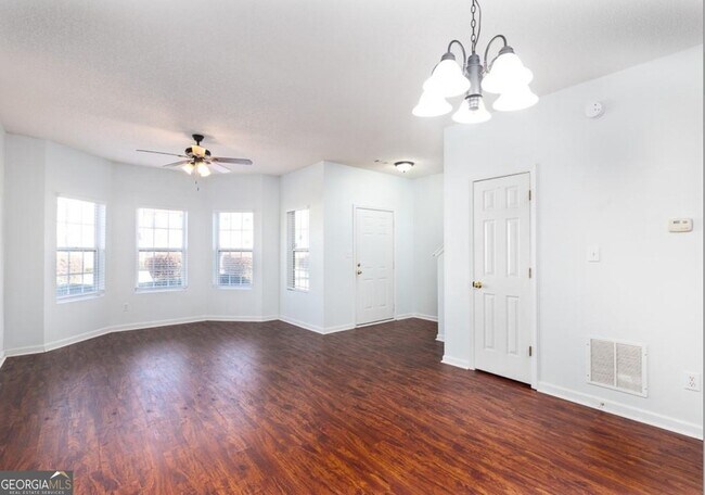 Photo - 3230 Oakley Pl