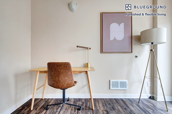 Photo - 1406 Western Ave Unit FL7-ID202