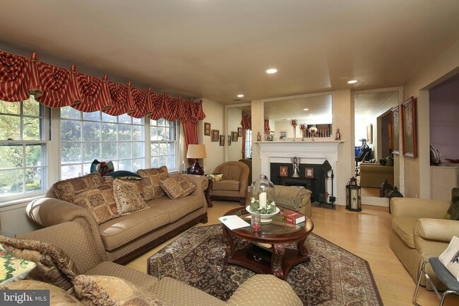 Photo - 1806 Jody Rd