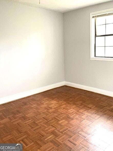 Photo - 1443 Oxford Rd NE Unit 2