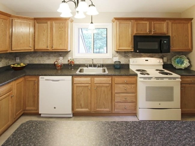 Photo - Hollandale Apartments